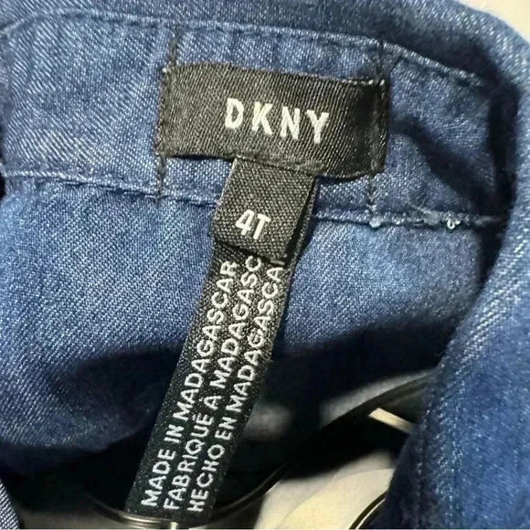 DKNY Girls Blue Chambray Denim Dress Rolled Sleeve, Raw Hem Size 4T - Picture 3 of 8